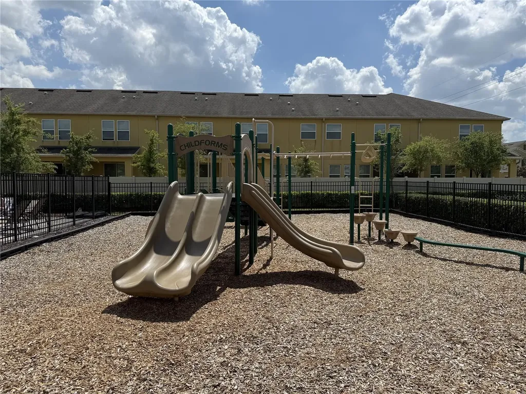 9067 Menewa Court Orlando FL 32825