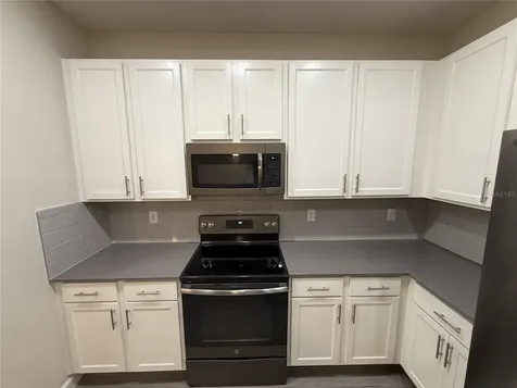 9067 Menewa Court Orlando FL 32825