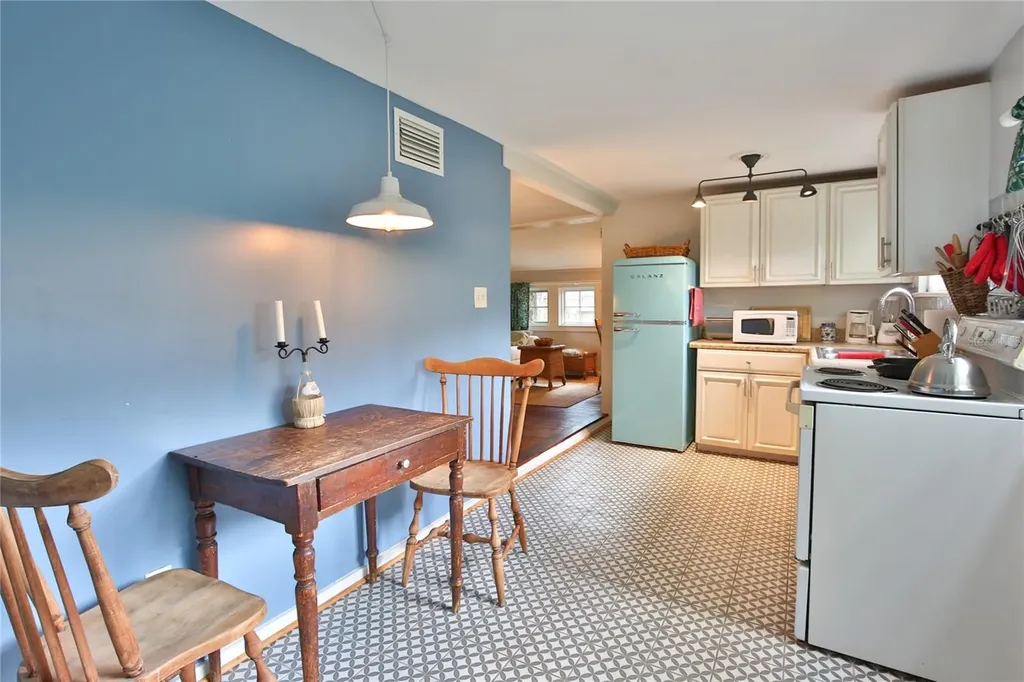 708 42nd Street Sarasota FL 34234