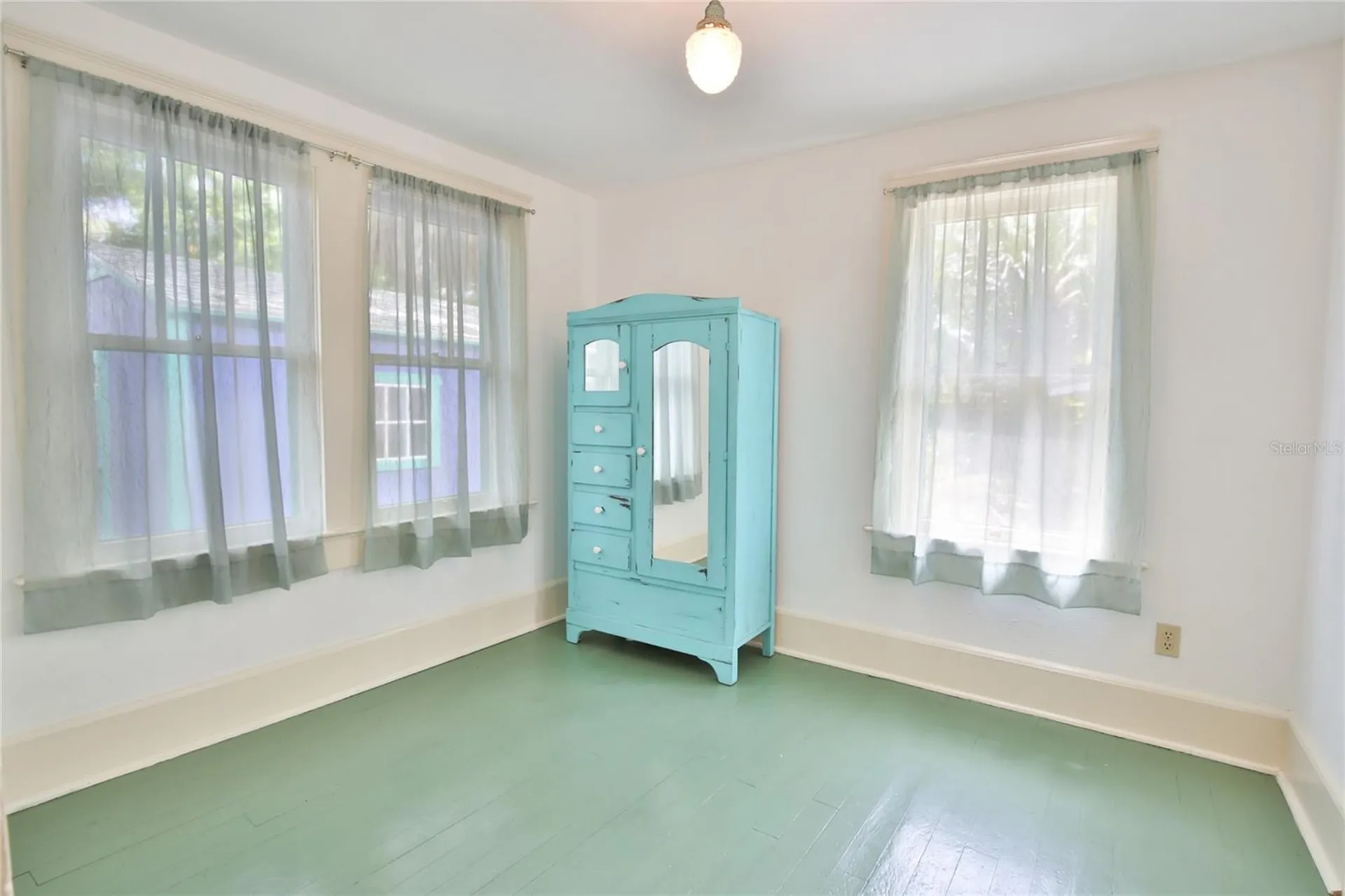708 42nd Street Sarasota FL 34234