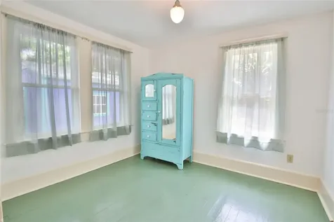 708 42nd Street Sarasota FL 34234
