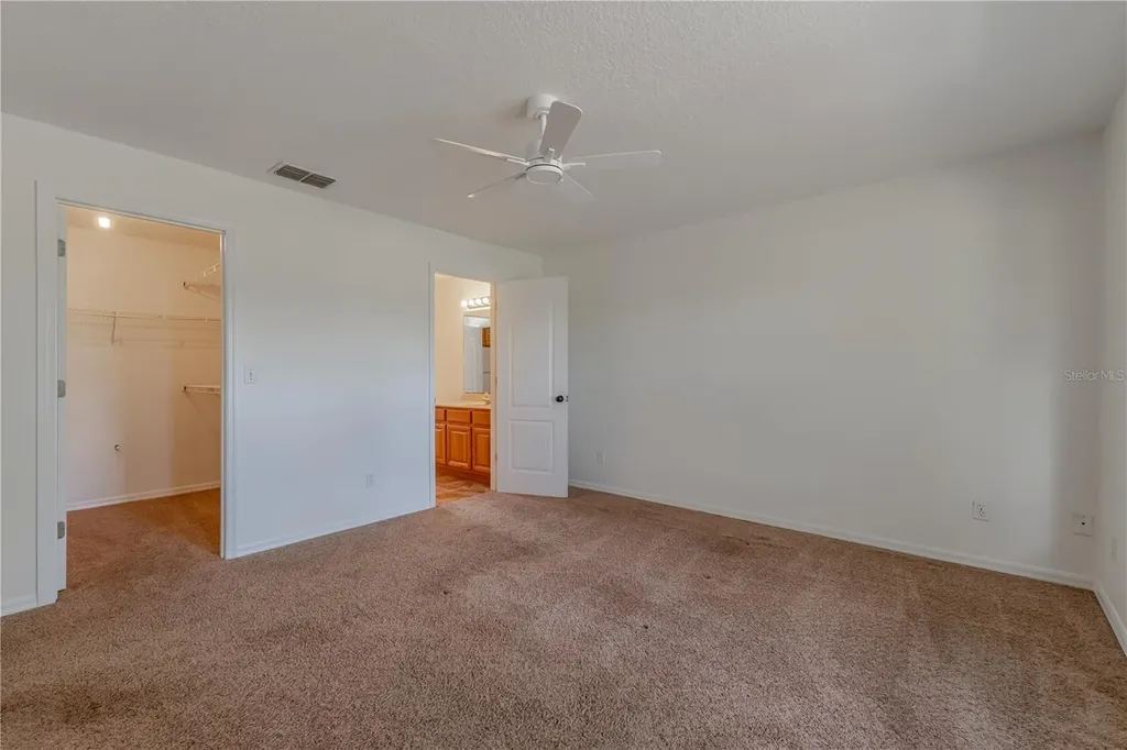 8197 Cr 736 Center Hill FL 33514