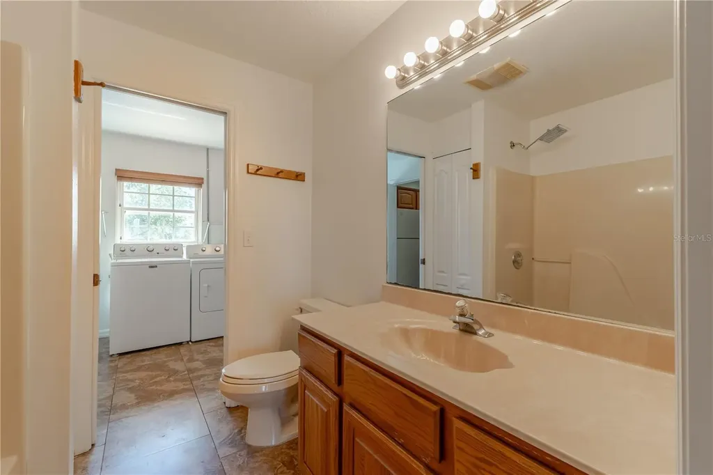 8197 Cr 736 Center Hill FL 33514