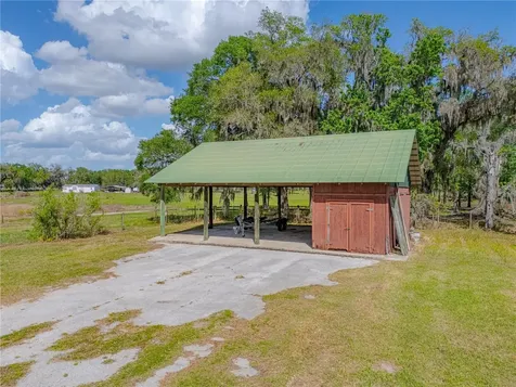 8197 Cr 736 Center Hill FL 33514