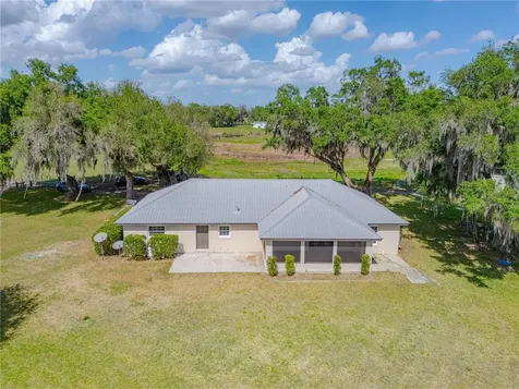 8197 Cr 736 Center Hill FL 33514