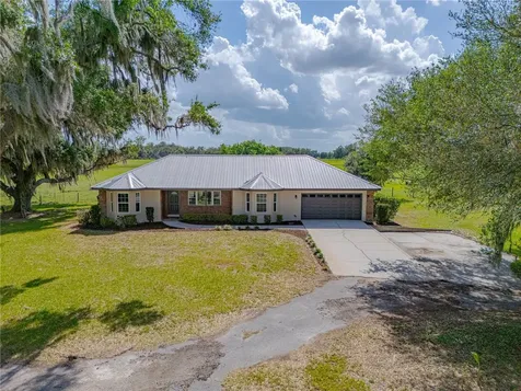 8197 Cr 736 Center Hill FL 33514