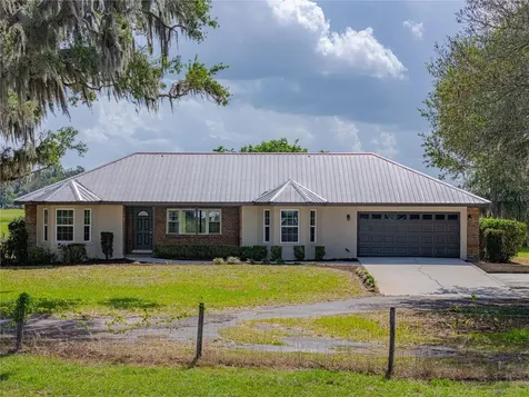 8197 Cr 736 Center Hill FL 33514