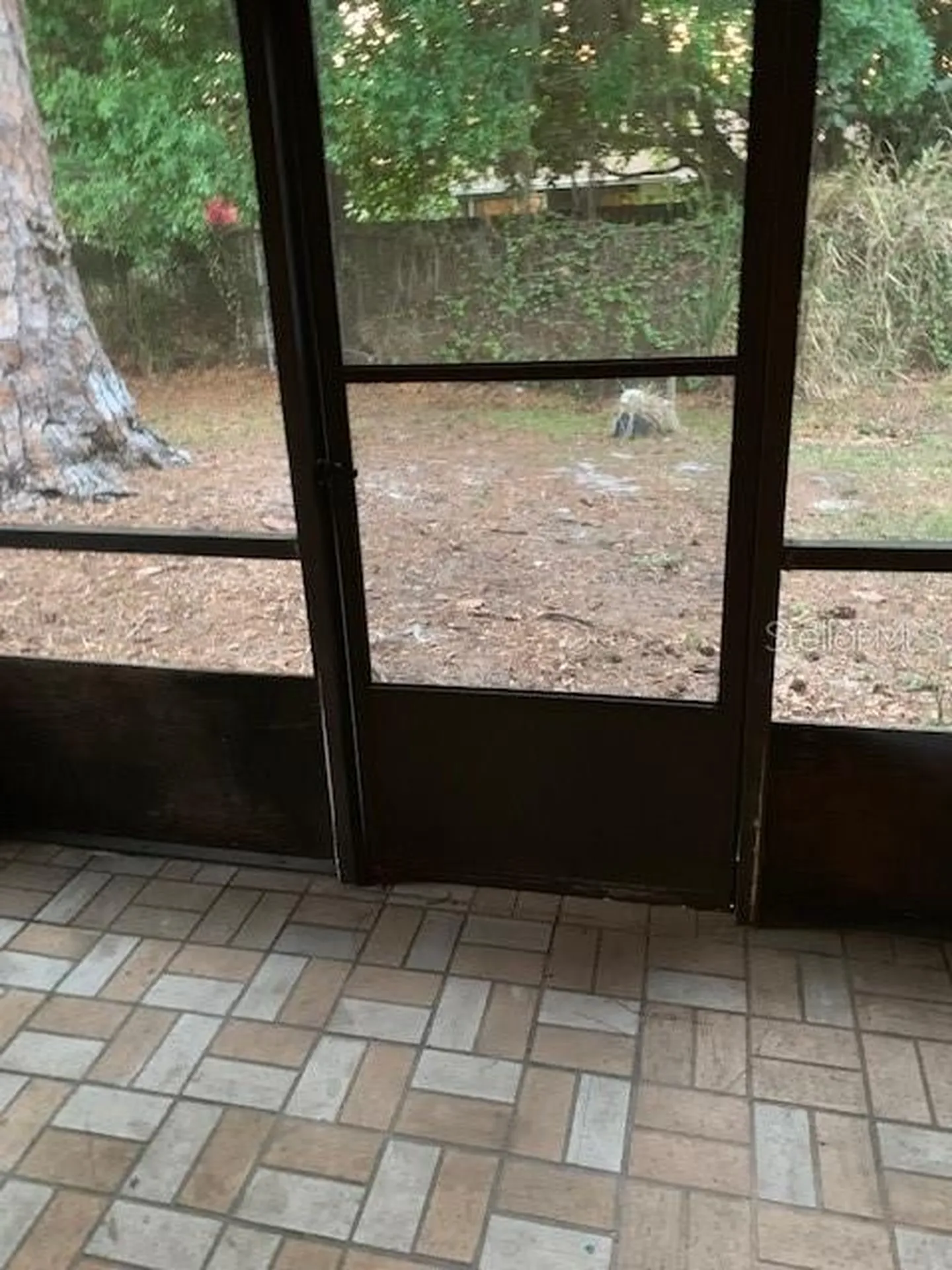 2609 Pine Lake Terrace Sarasota FL 34237