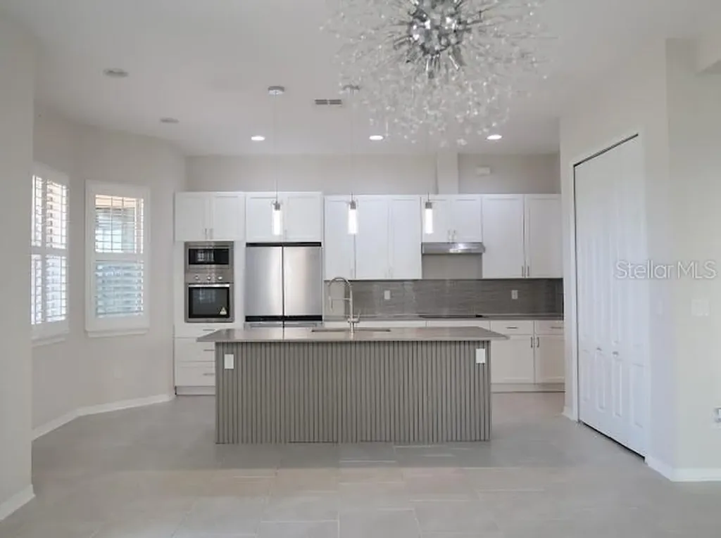 13183 Woodford Street Orlando FL 32832