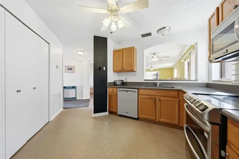 741 Hernandez Drive The Villages FL 32159