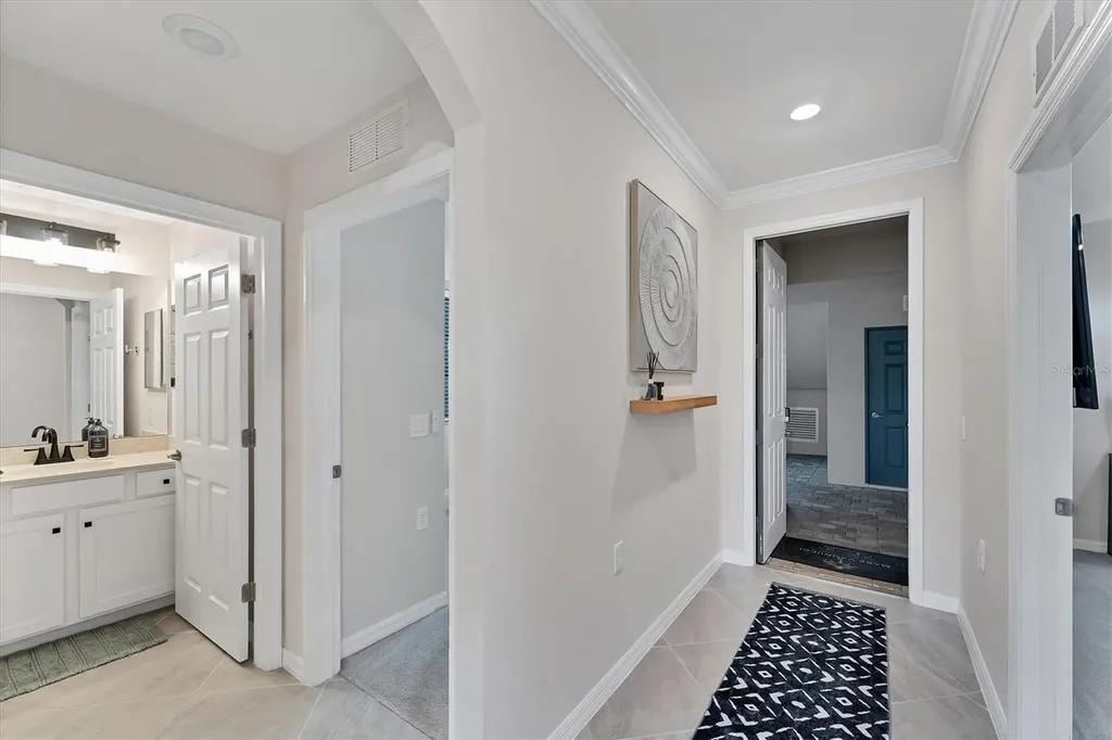 17704 Gawthrop Drive Bradenton FL 34211
