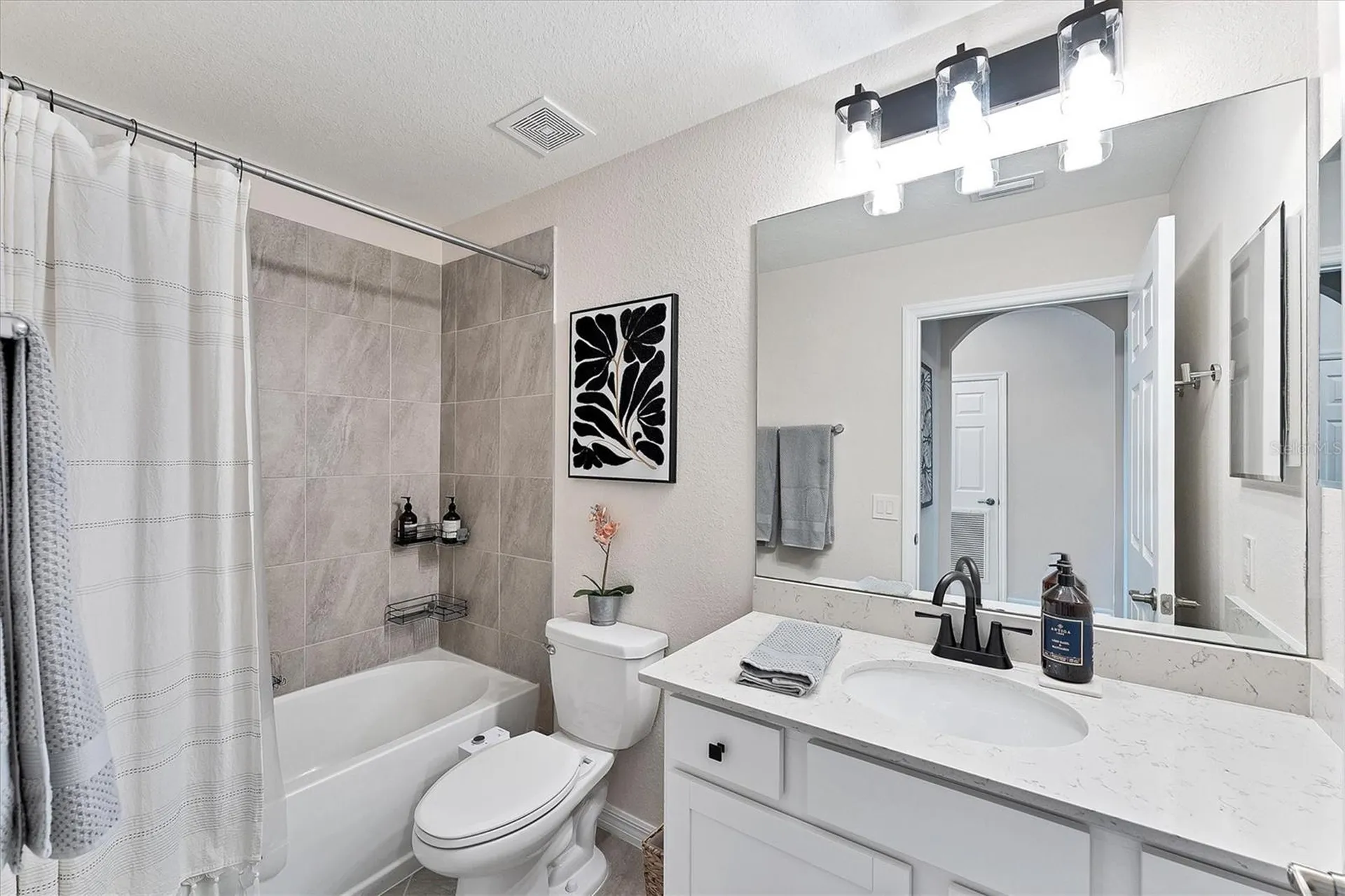 17704 Gawthrop Drive Bradenton FL 34211