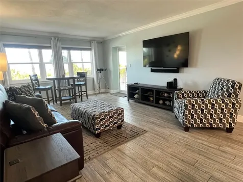 1230 Gulf Boulevard Clearwater FL 33767
