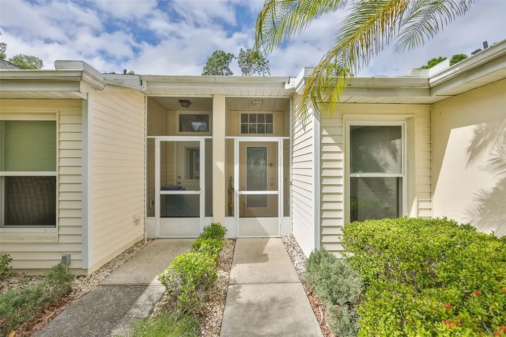 2414 Old Nantucket Court Sun City Center FL 33573