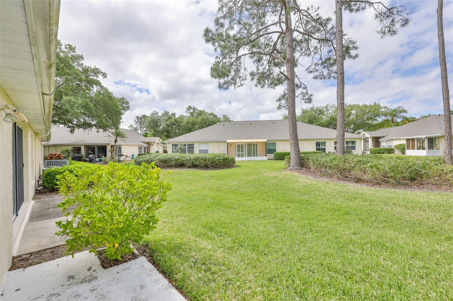 2414 Old Nantucket Court Sun City Center FL 33573