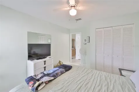 2414 Old Nantucket Court Sun City Center FL 33573