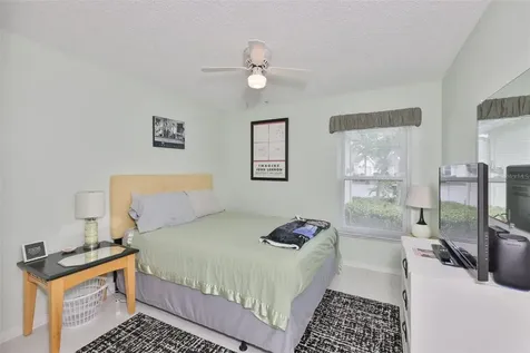 2414 Old Nantucket Court Sun City Center FL 33573