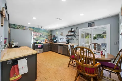 2424 Osprey Avenue Palm Harbor FL 34683