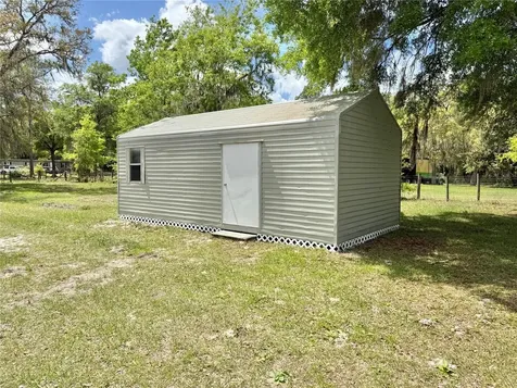 15840 SW 100th Avenue Dunnellon FL 34432