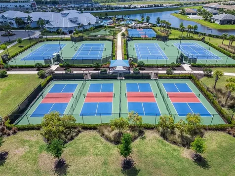 15713 Sunny Day Drive Bradenton FL 34211