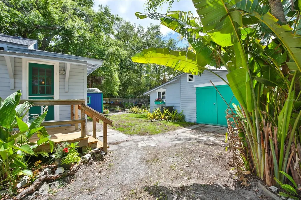 708 42nd Street Sarasota FL 34234