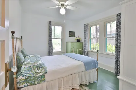 708 42nd Street Sarasota FL 34234
