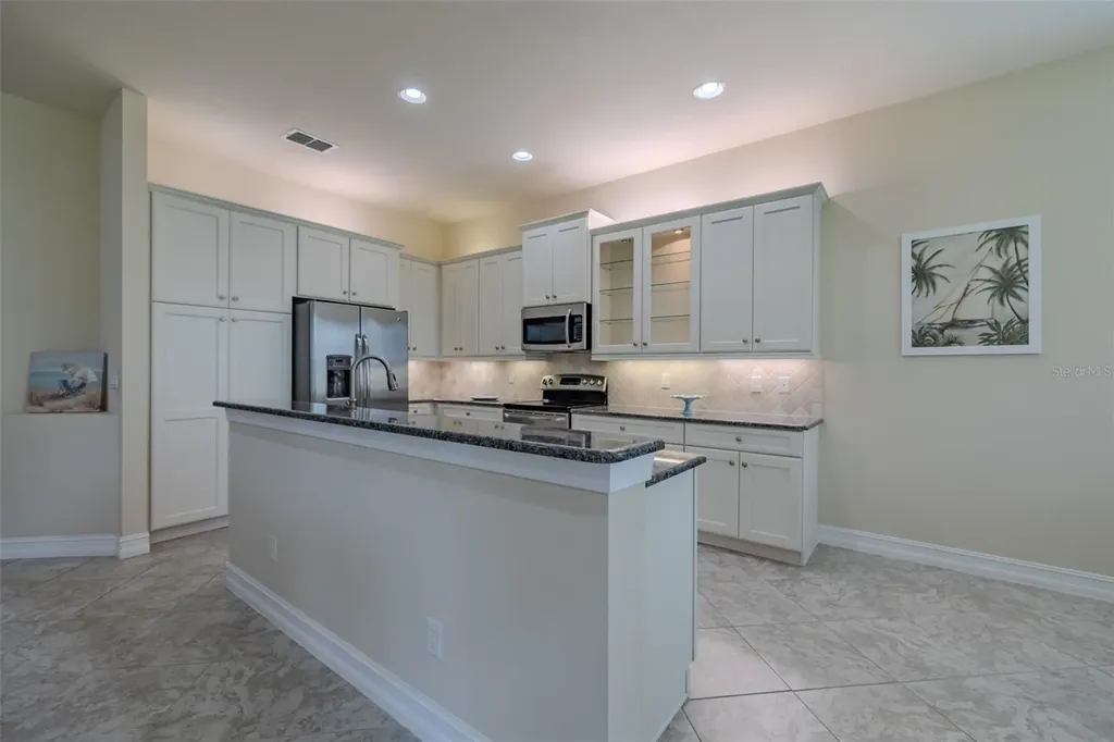 16020 Golden Lakes Drive Wimauma FL 33598
