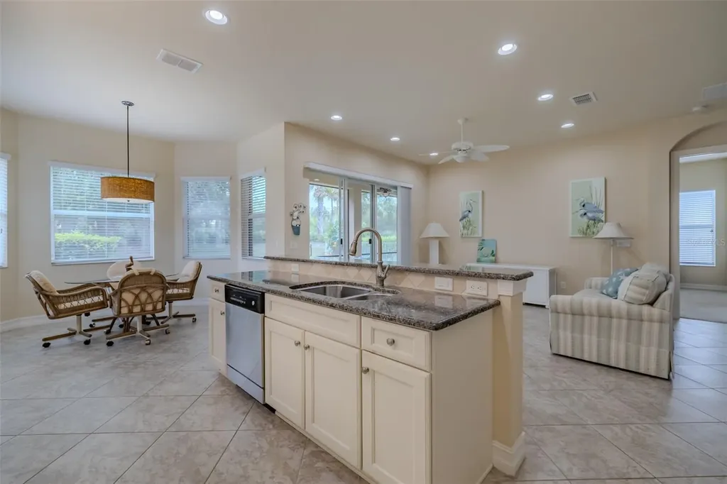 16020 Golden Lakes Drive Wimauma FL 33598