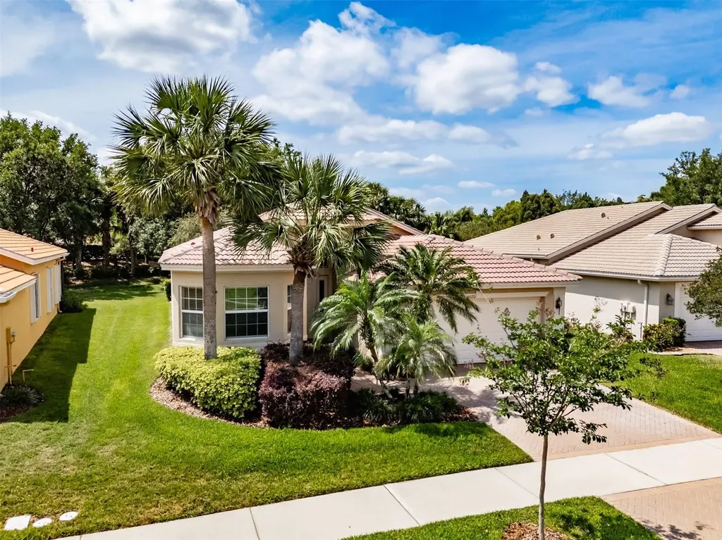 16020 Golden Lakes Drive Wimauma FL 33598