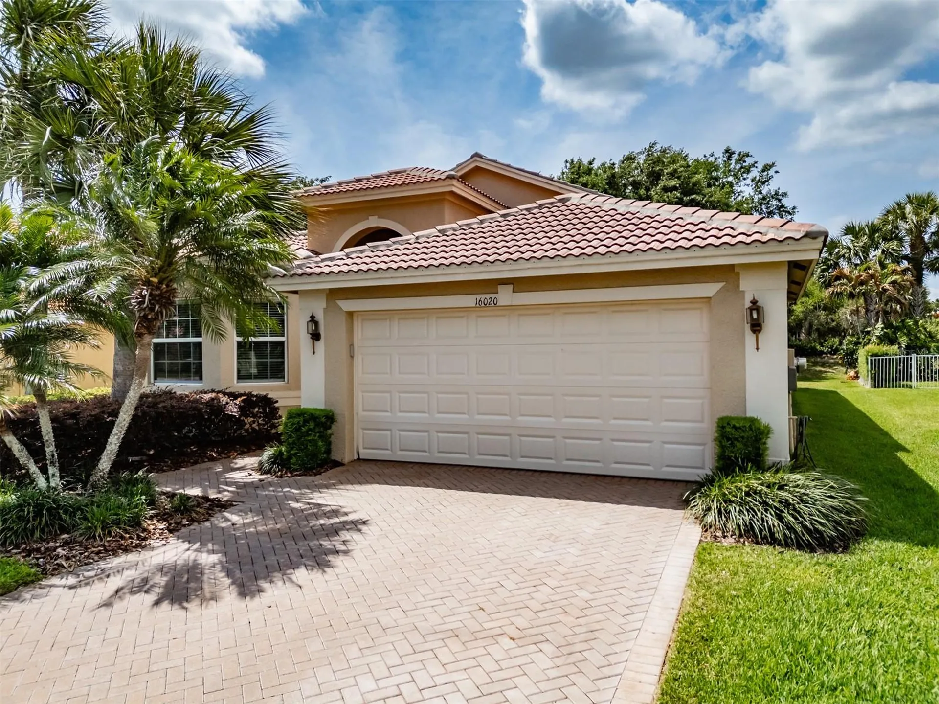 16020 Golden Lakes Drive Wimauma FL 33598