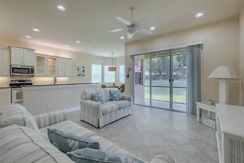 16020 Golden Lakes Drive Wimauma FL 33598