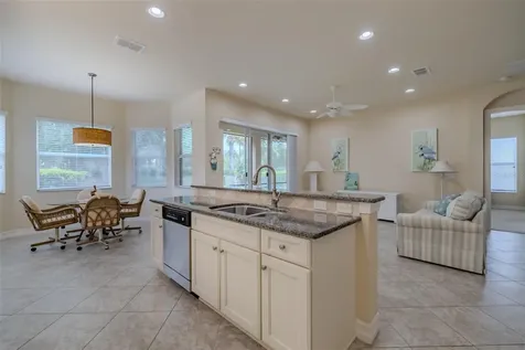 16020 Golden Lakes Drive Wimauma FL 33598