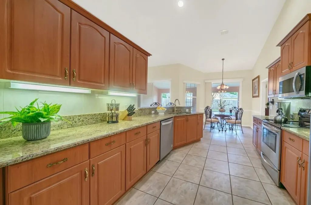 3160 Tiburon Lane Deltona FL 32738