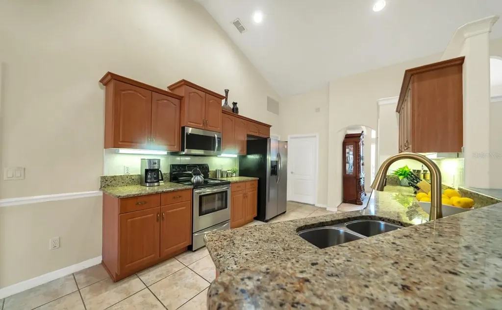 3160 Tiburon Lane Deltona FL 32738