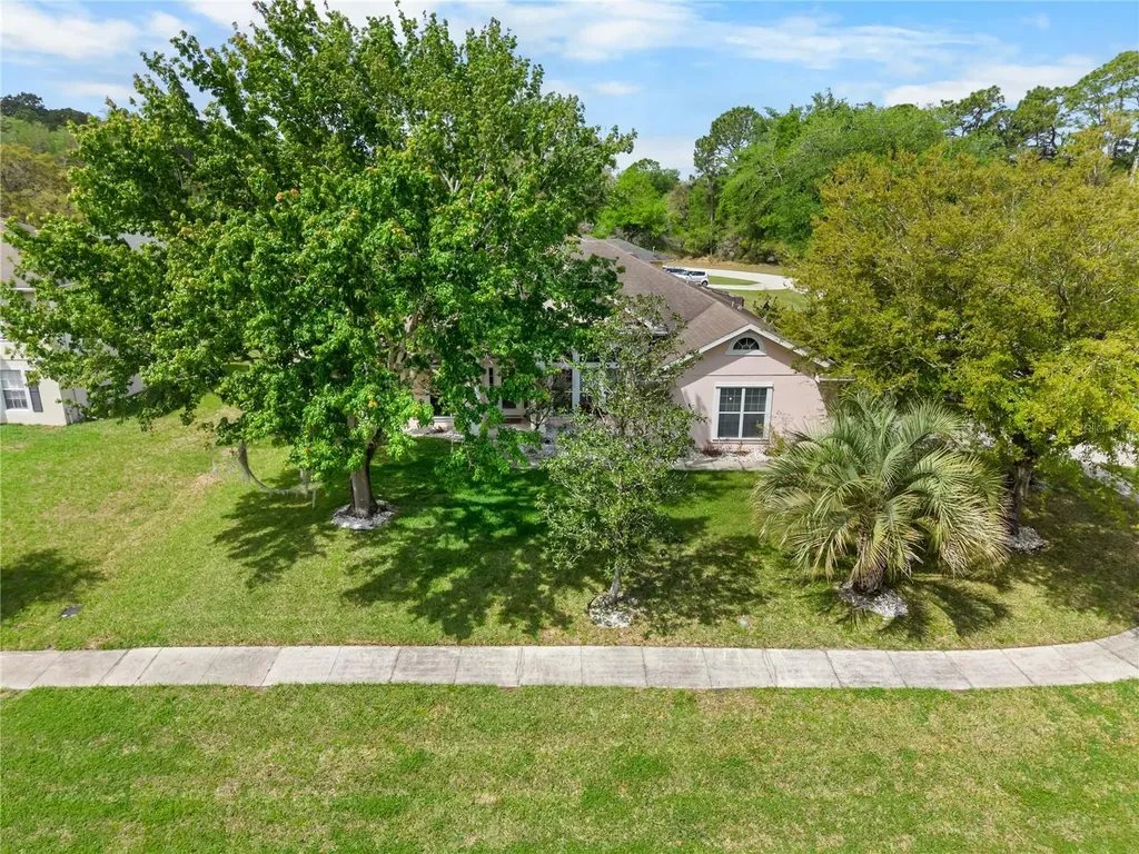 3160 Tiburon Lane Deltona FL 32738