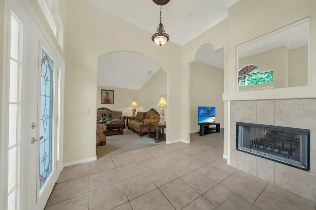 3160 Tiburon Lane Deltona FL 32738