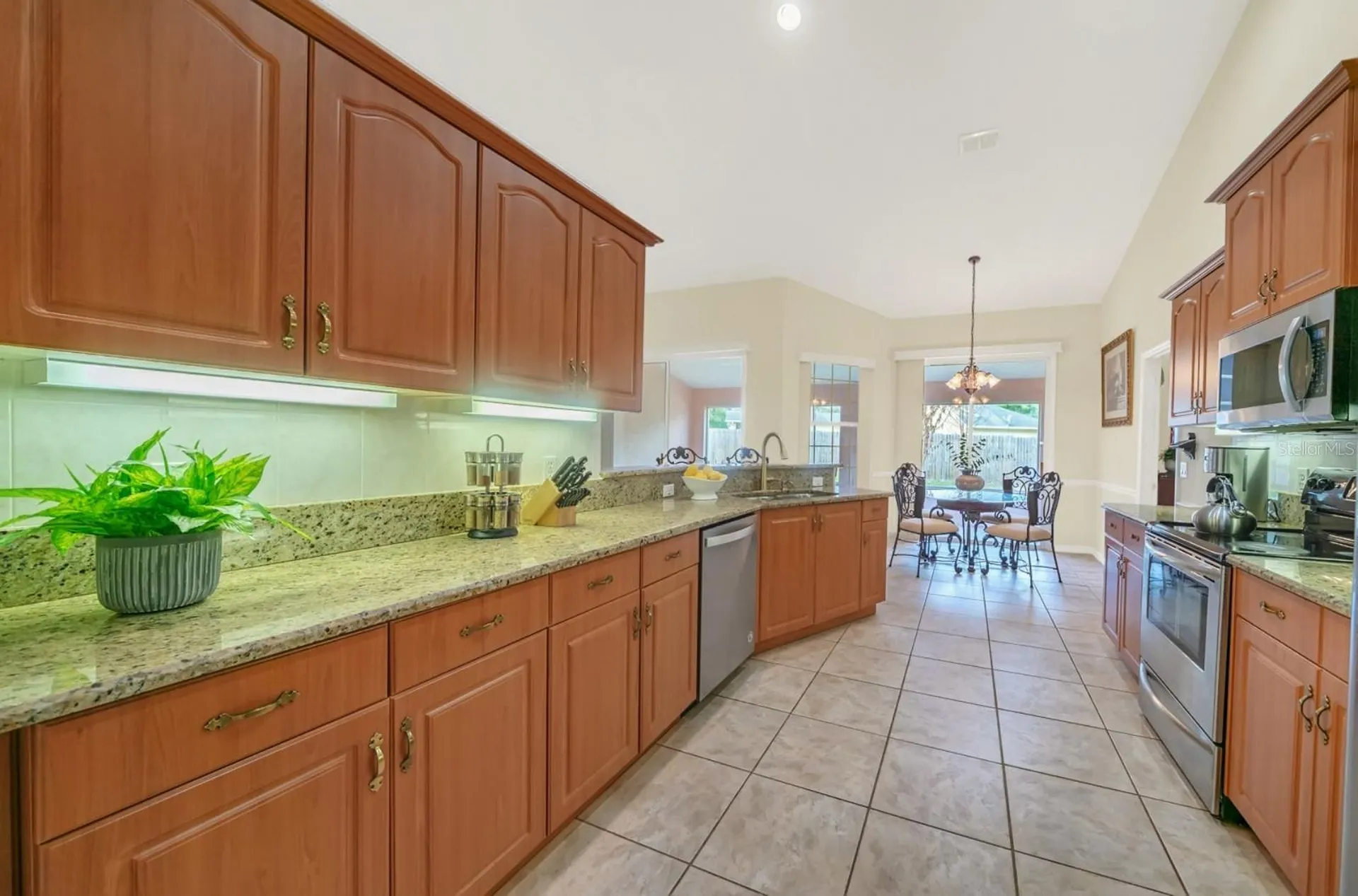3160 Tiburon Lane Deltona FL 32738