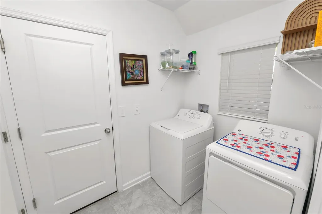 1740 White Water Court Davenport FL 33837