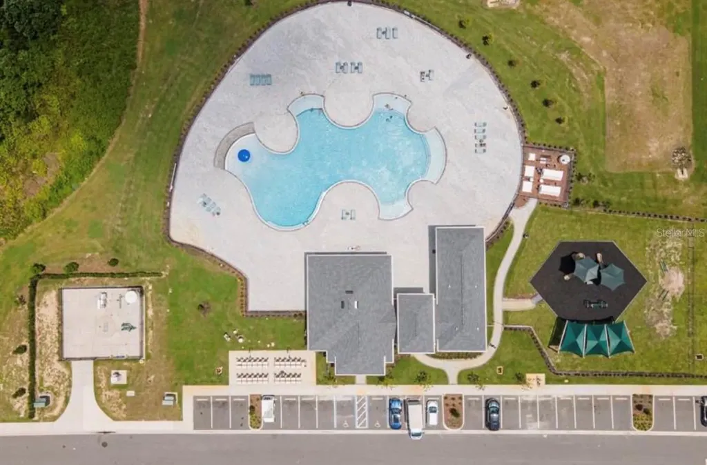 1740 White Water Court Davenport FL 33837