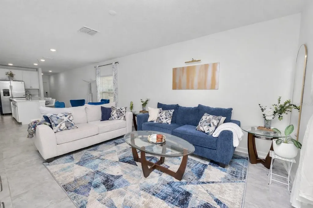 1740 White Water Court Davenport FL 33837