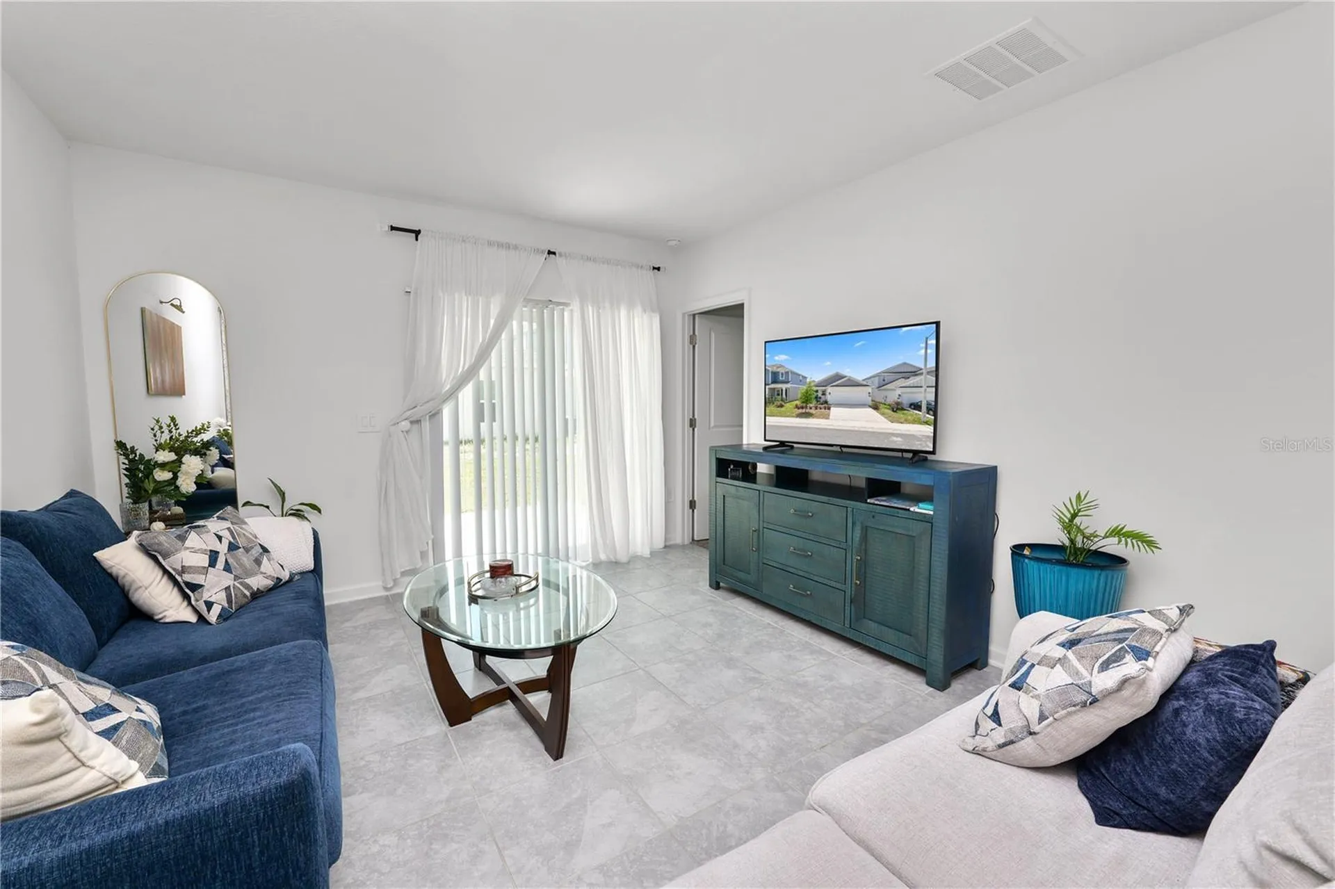 1740 White Water Court Davenport FL 33837
