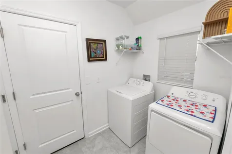 1740 White Water Court Davenport FL 33837