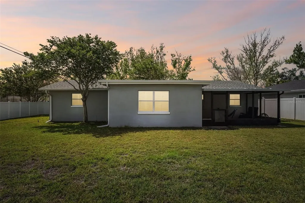 13133 Dorchester Drive Seminole FL 33776