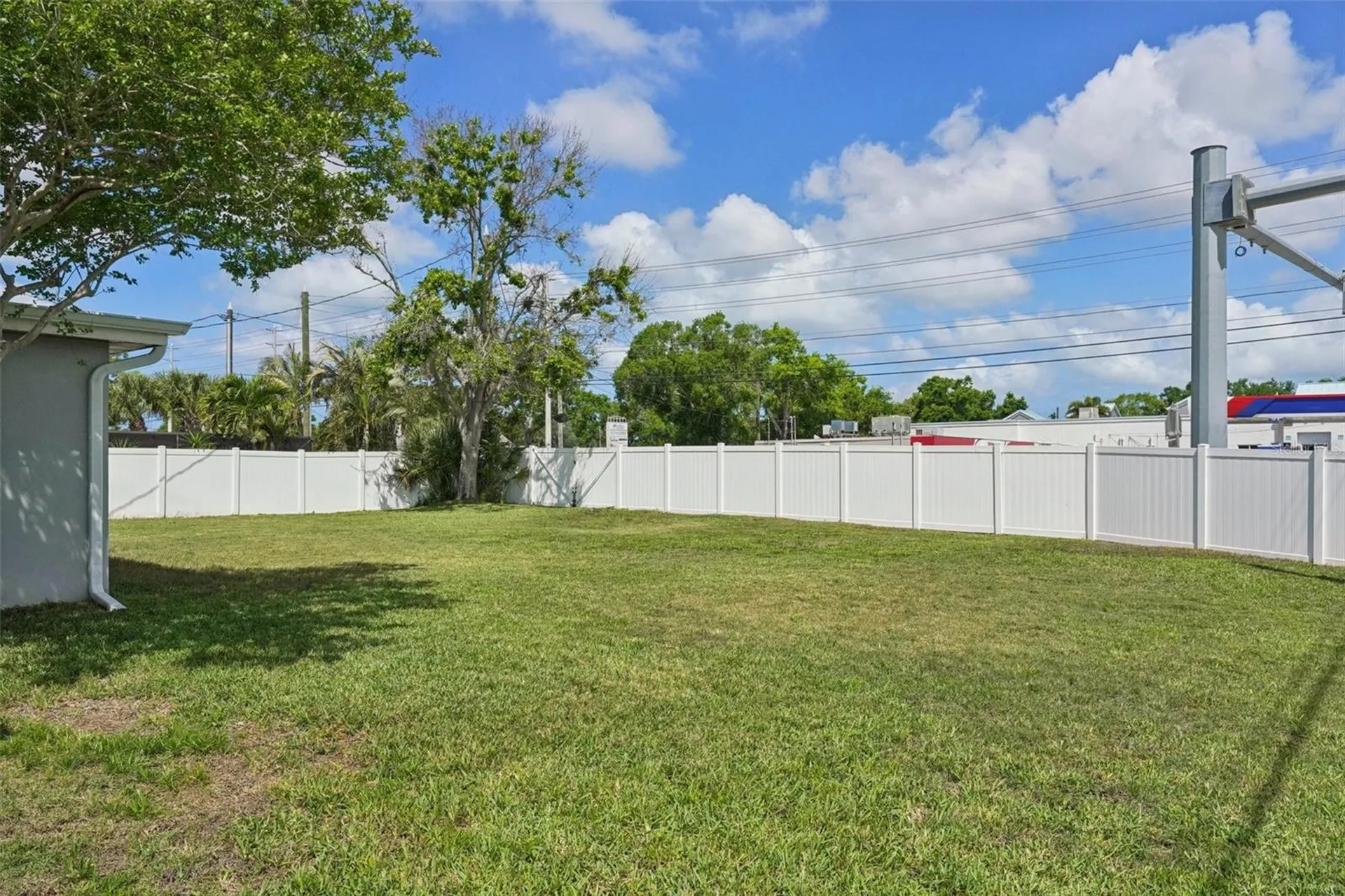13133 Dorchester Drive Seminole FL 33776