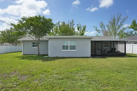 13133 Dorchester Drive Seminole FL 33776