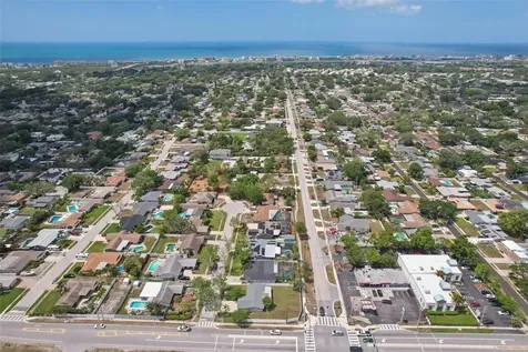 13133 Dorchester Drive Seminole FL 33776