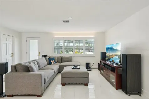 13133 Dorchester Drive Seminole FL 33776