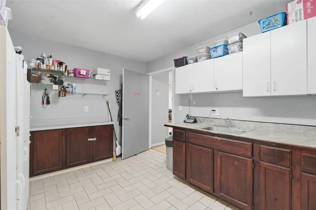 1030 Camphor Lane Deland FL 32720