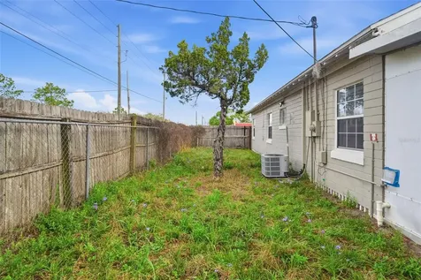 1030 Camphor Lane Deland FL 32720