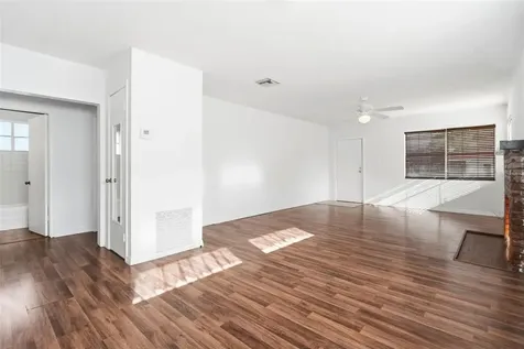 1030 Camphor Lane Deland FL 32720